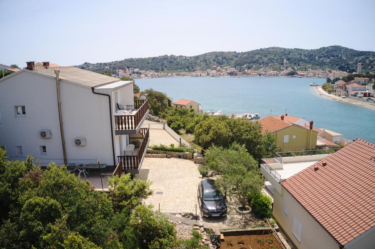 Apartments And Rooms By The Sea Tisno, Murter - 5128 Exterior foto
