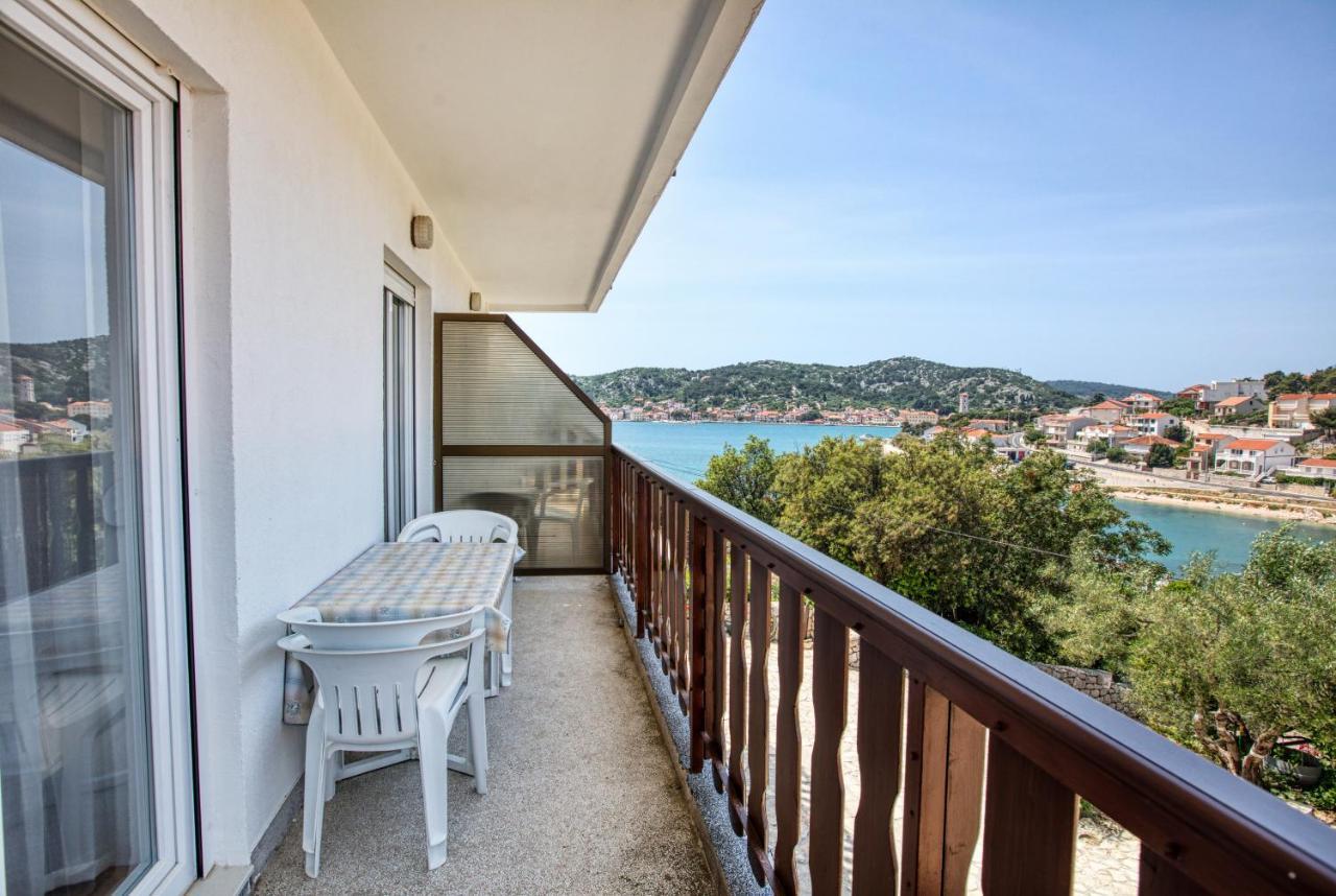 Apartments And Rooms By The Sea Tisno, Murter - 5128 Exterior foto